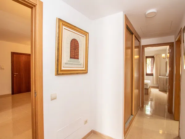 Chalet adosado en Calle Francisca Arnau Rigo, 9 Bajos - Foto 4