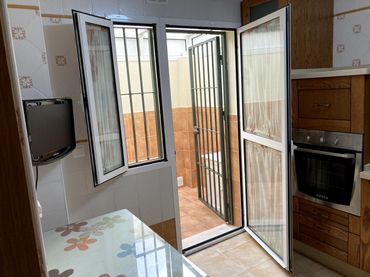 Casa adosada en  Calle José Luis López-Aranguren 477 - Foto 9