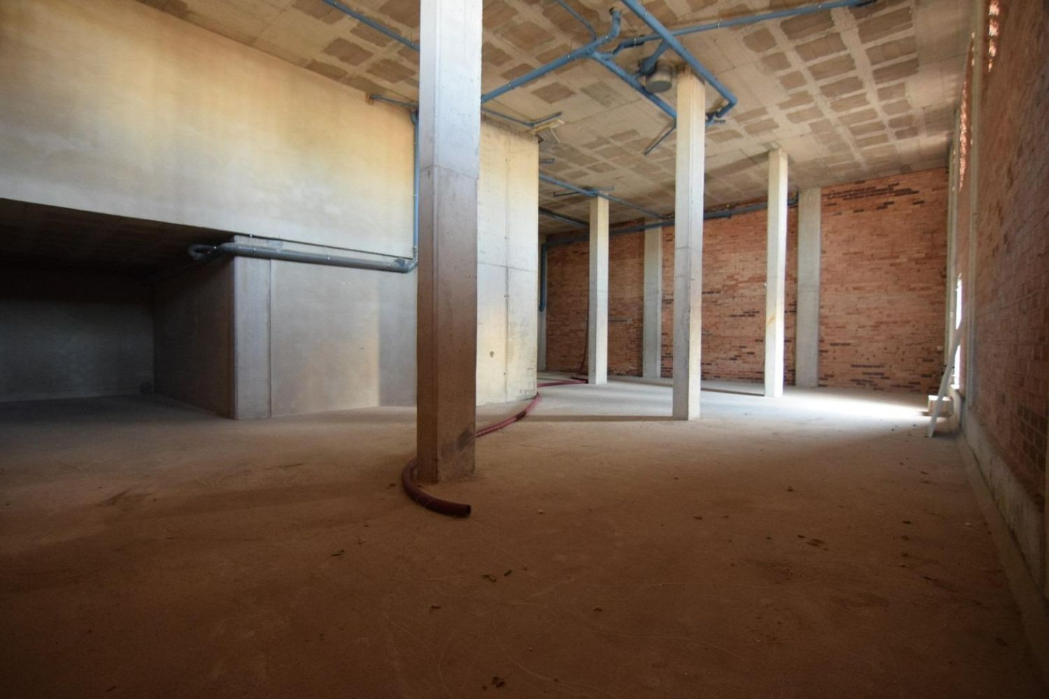 Local en Calle d'Eduard Maristany, 369, Port, Port - Foto 3