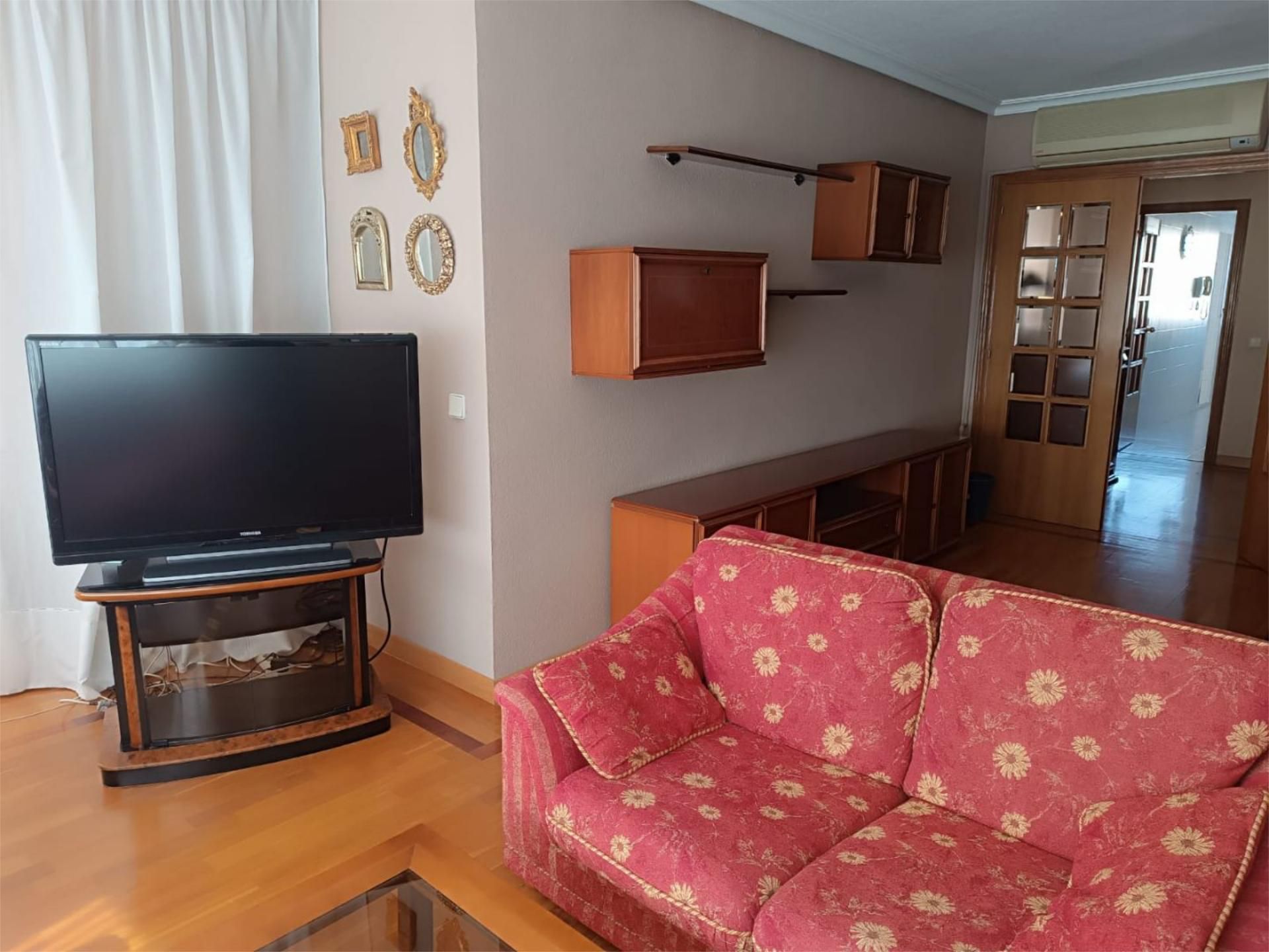 Piso en  Calle Victoria Kent Siano 32 - Foto 8