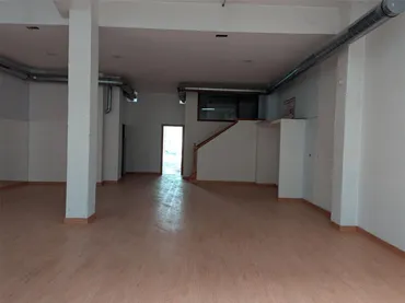 Local comercial en  Calle Juan XXIII 1 - Foto 9
