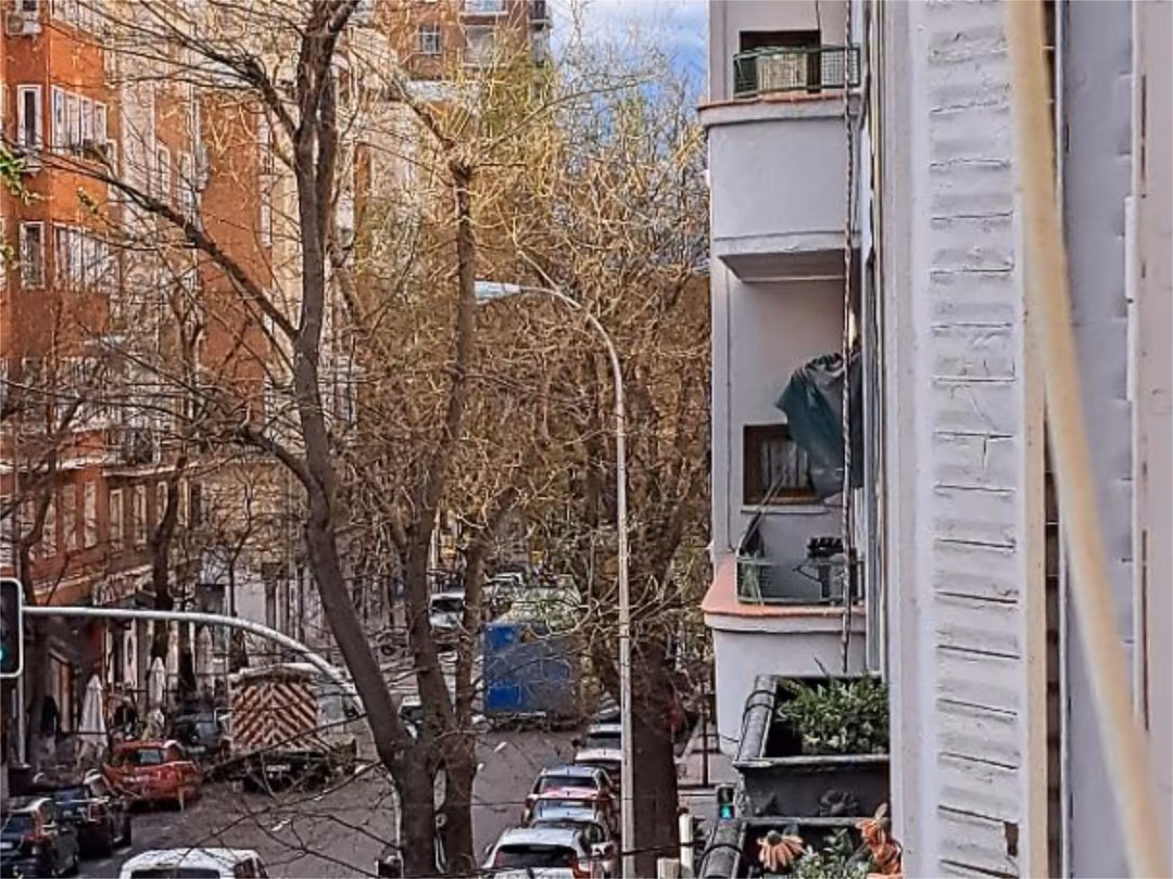 Piso en  Calle de Ferraz 96
