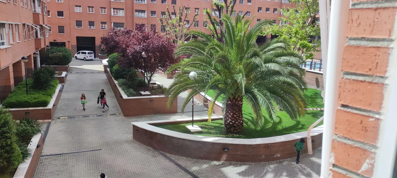 Piso en calle de Omega, 34 - Foto 4