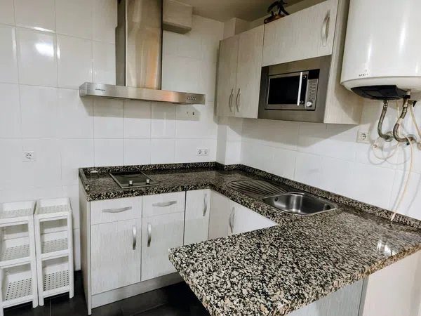 Piso en Calle Malasaña, 5, El Consul - El Romeral - Foto 5