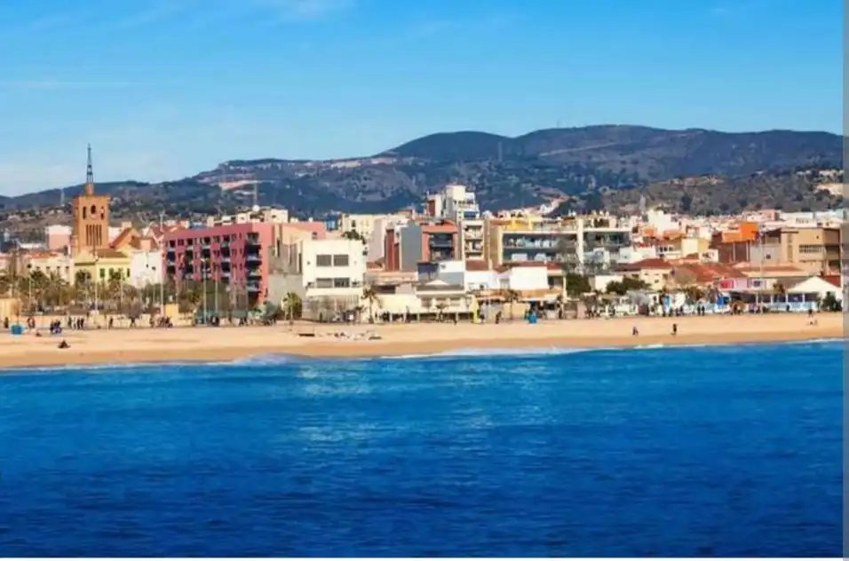 Local comercial en Badalona - Foto 11