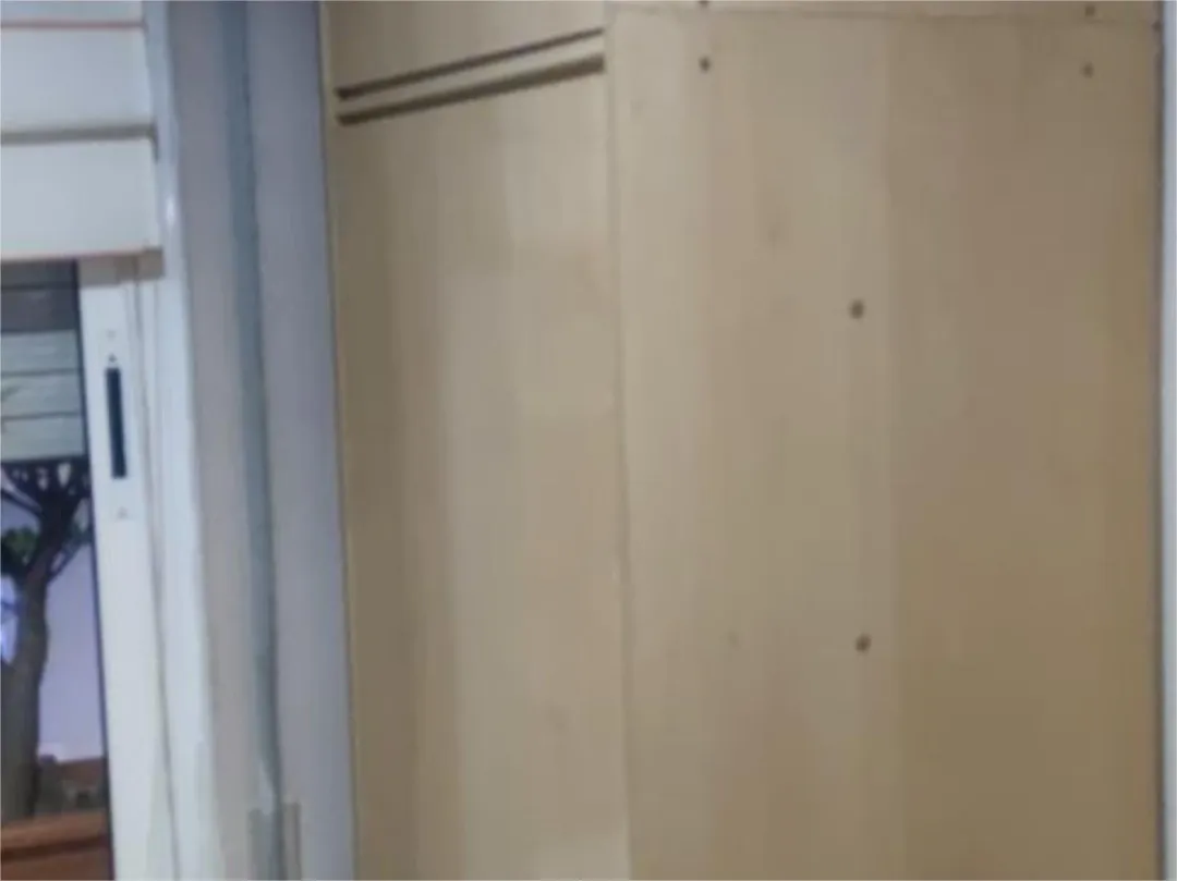 Casa adosada en  Carrer de l'Abat Escarré 34 - Foto 6