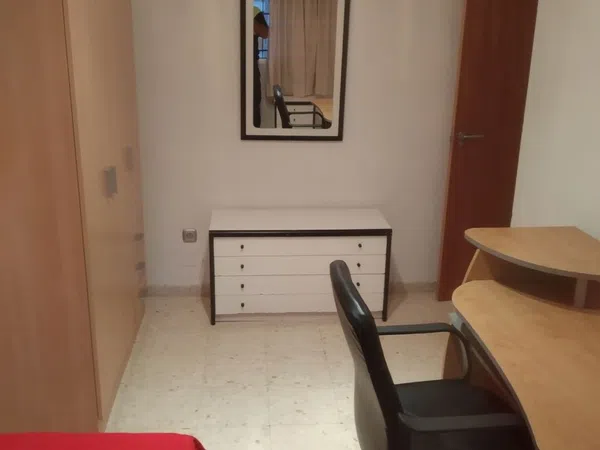 Piso en calle Doctor Antonio Herrera Carmona, 7