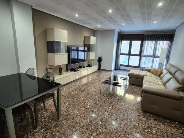 Piso en Avenida de la Paz