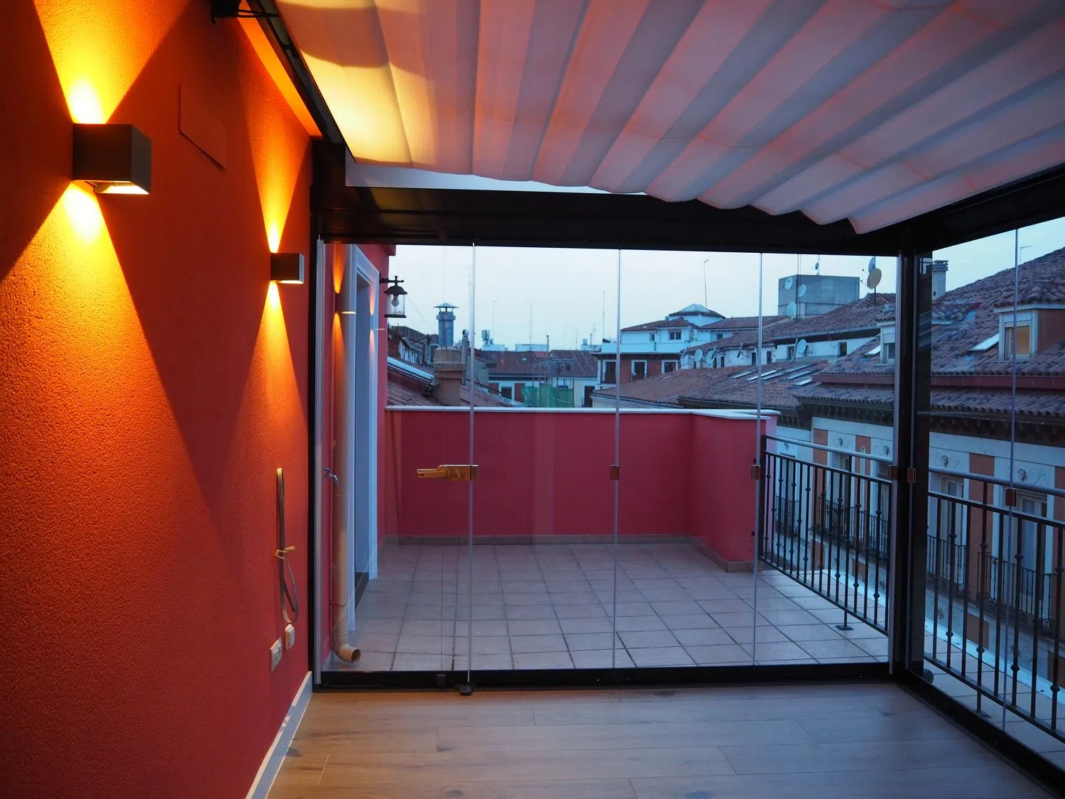 Ático en calle de la Sombrerería, 14 - Foto 2