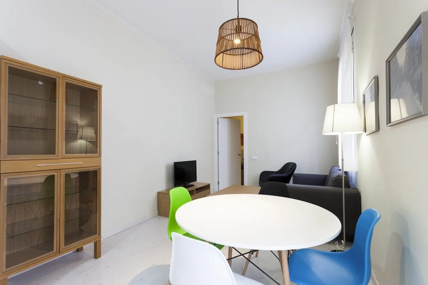 Piso en calle de la Diputació, 195 - Foto 2