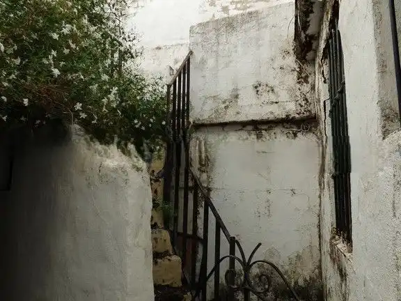Casa adosada en  Calle Monterejas 14 - Foto 6