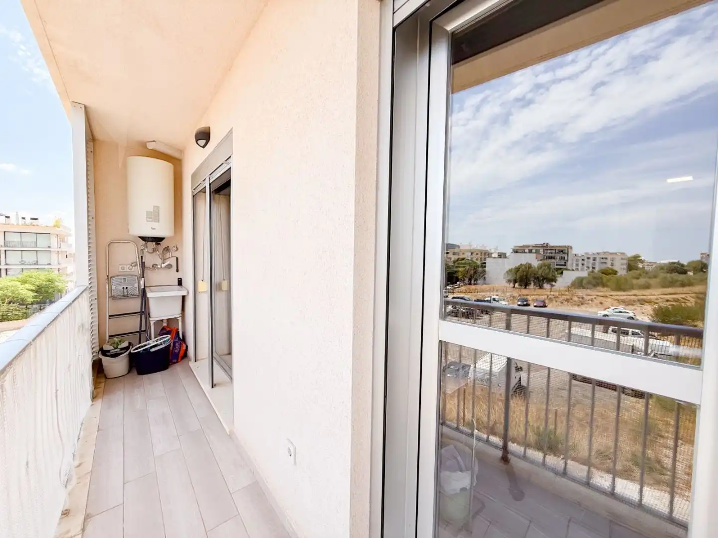 Piso en  Carrer Gaspar Oms 13 - Foto 4