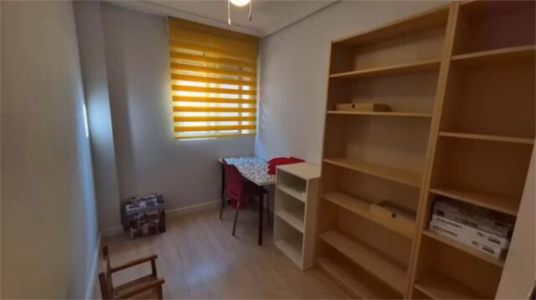 Piso en CAMPOAMOR - Foto 6