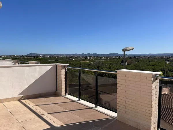 Chalet adosado en calle Isla de Corcega, 1 - Foto 3