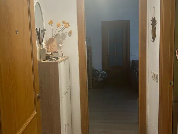 Piso en plaza Moreno Villa, 2