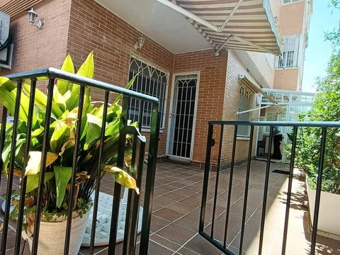 Piso en calle Joaquín Zurita, 3