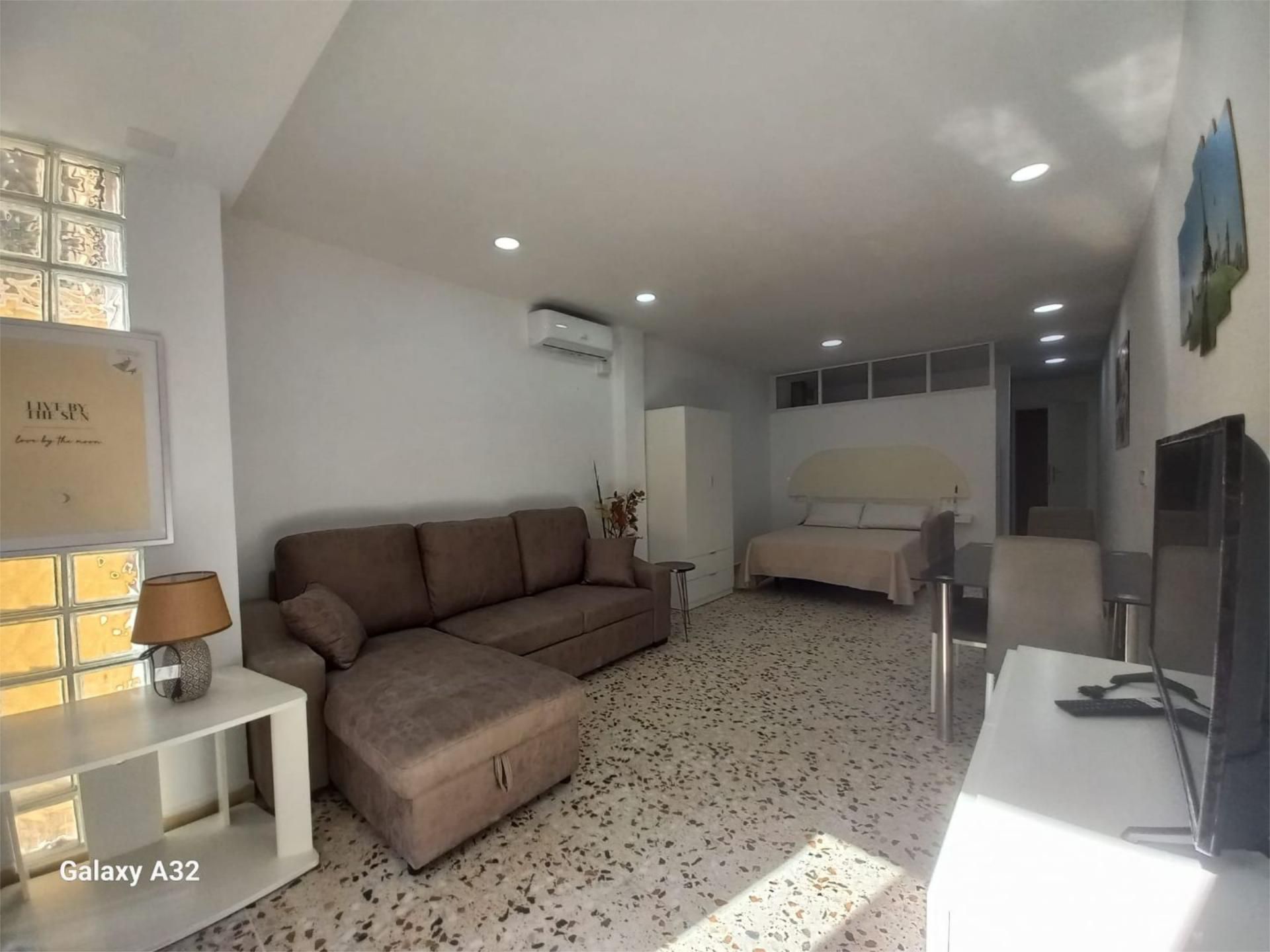 Estudio en  Calle del Teatro 7 - Foto 2