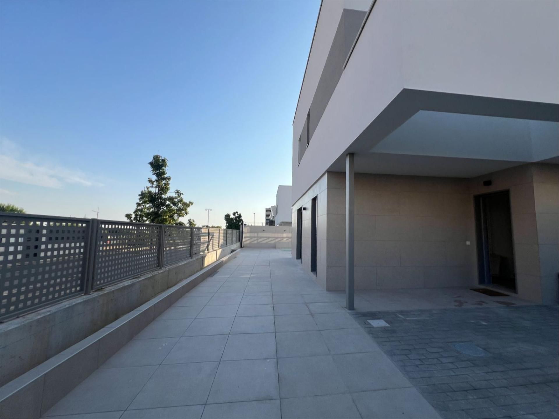 Piso en  Calle Libra 38 - Foto 2