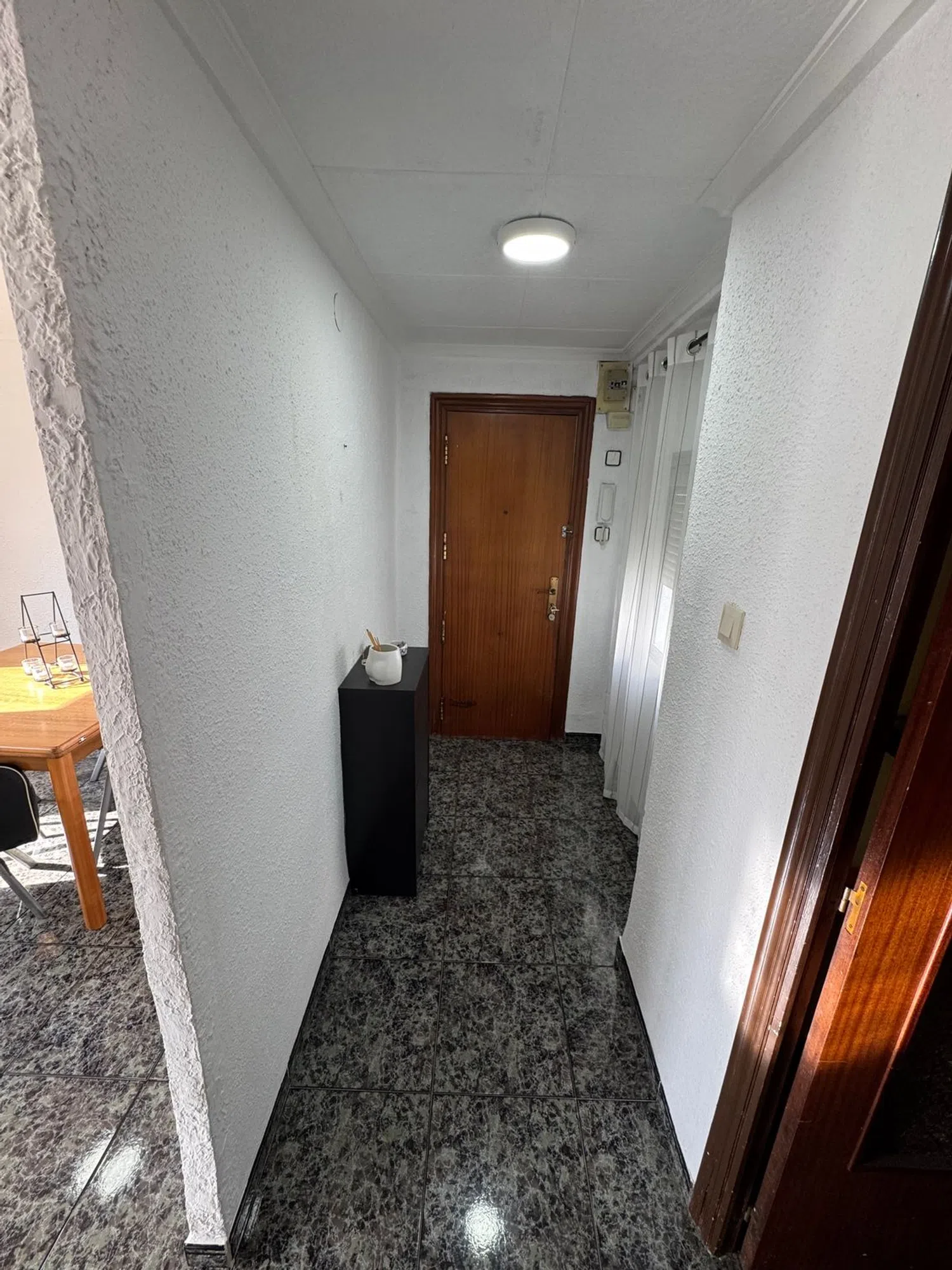 Piso en calle l'Aguila, 8 - Foto 2
