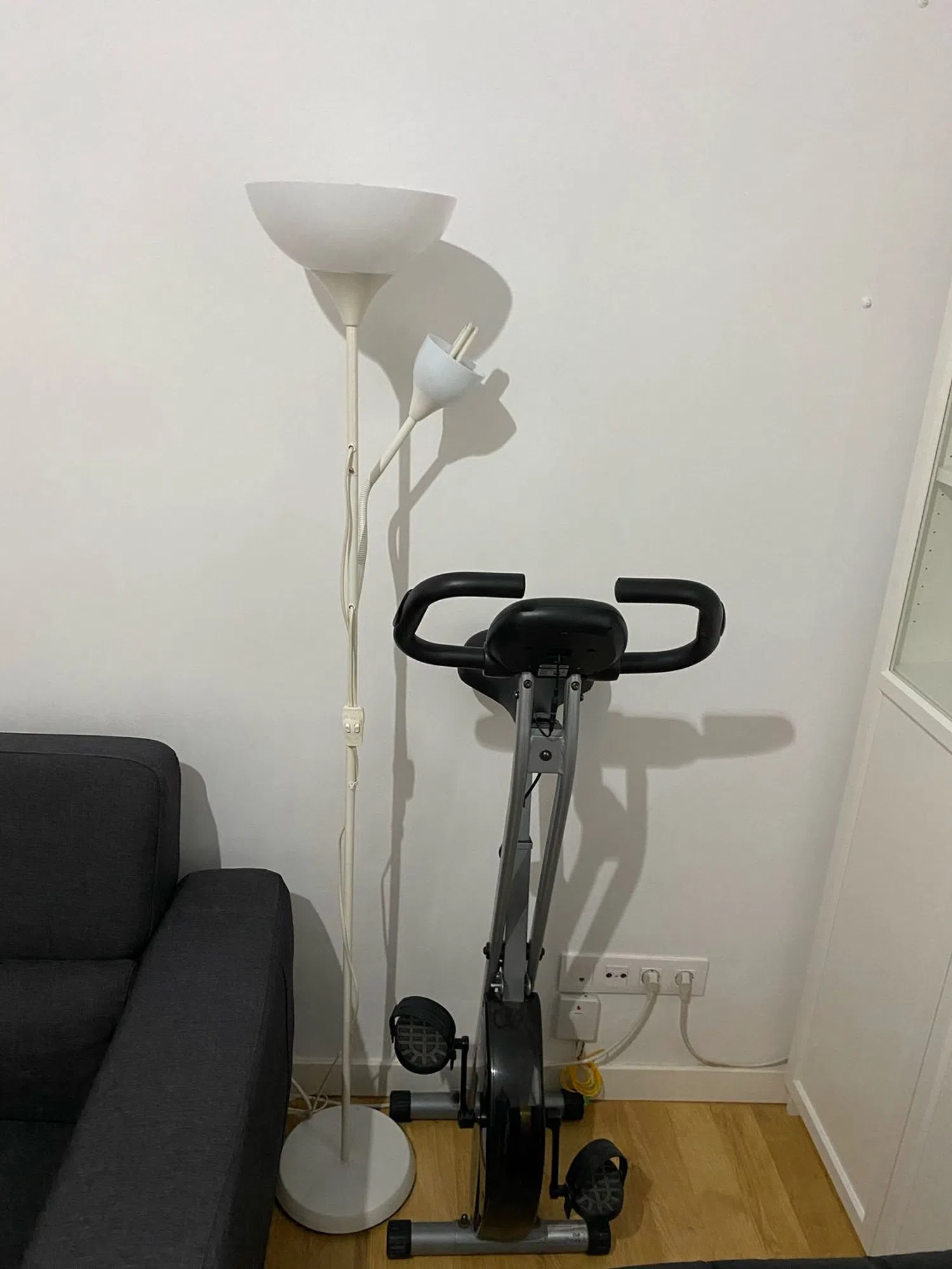 Piso en calle de la Infanta Mercedes, 73 - Foto 18