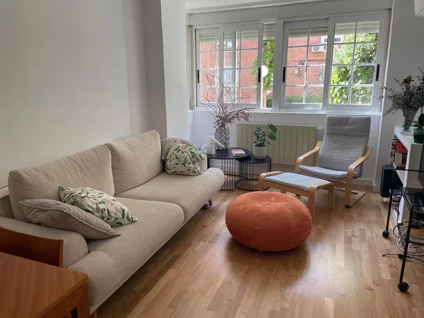 Piso en calle de Valderromán, 3