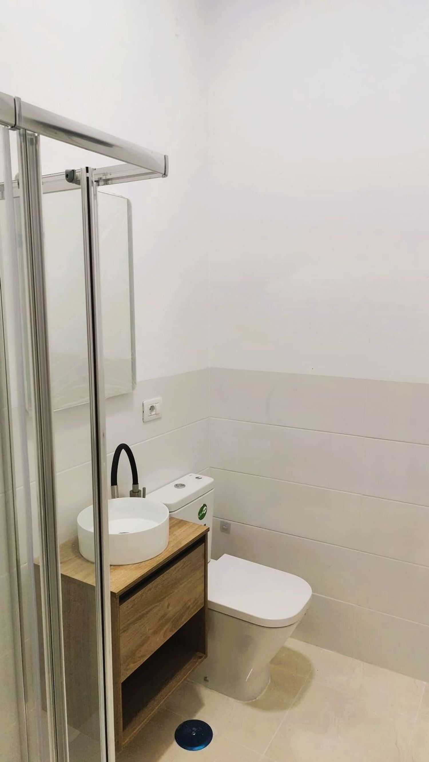 Estudio en calle de Fernando Primo de Rivera, 89 - Foto 5