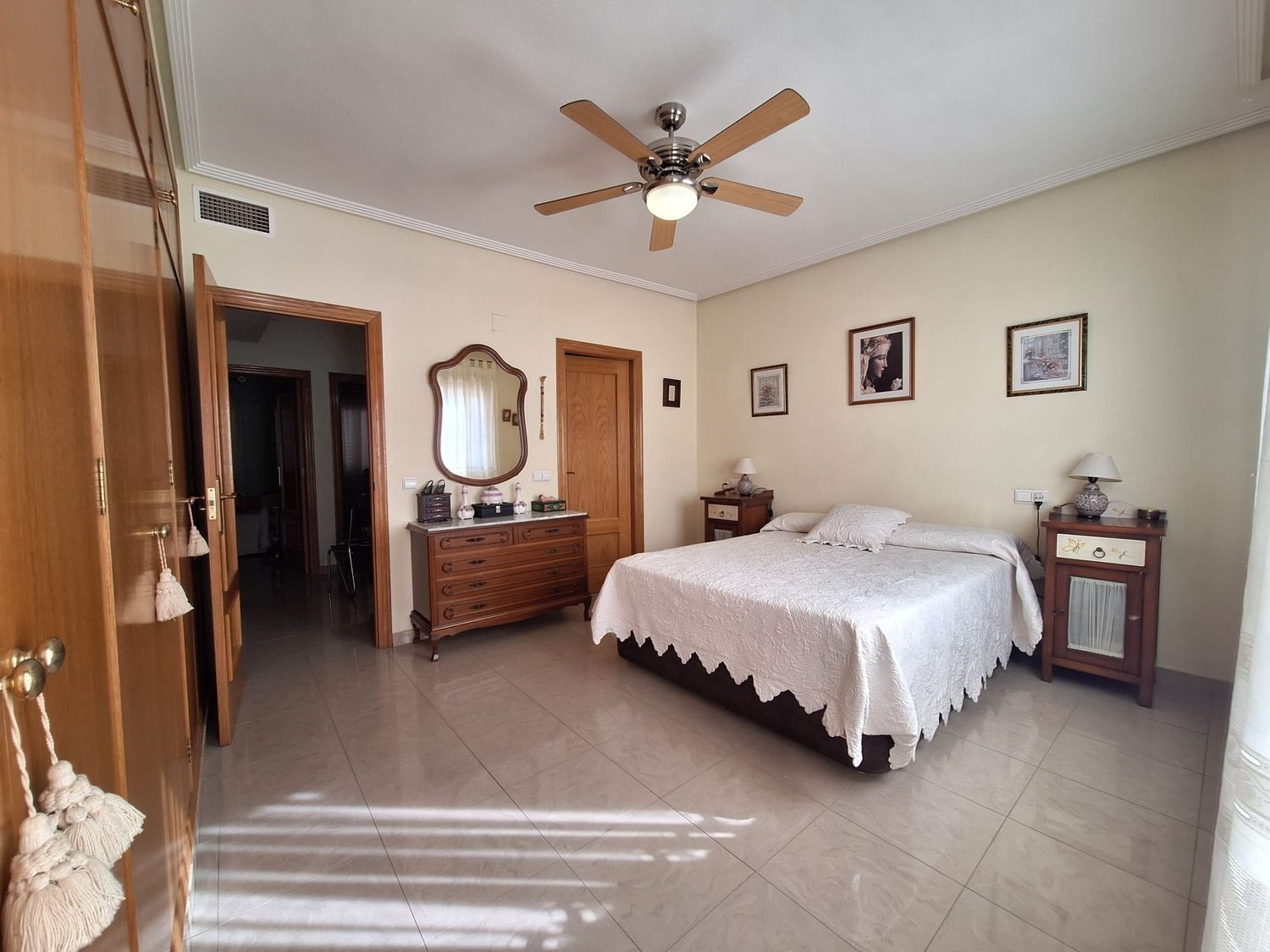 Chalet adosado en calle Cronista Carlos ValCarcel, 1 - Foto 14