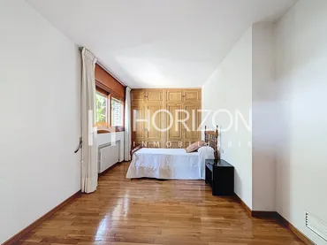 Chalet en  Avenida Mestra Dolors Barceló - Foto 9