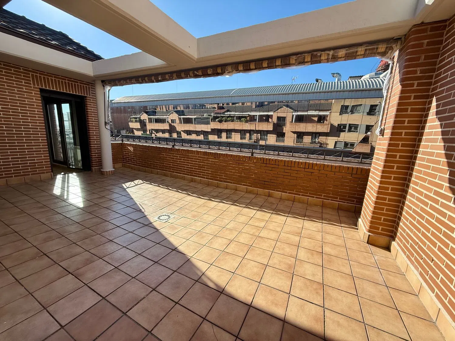 Ático en calle de Juan Martín El Empecinado, 21 - Foto 1