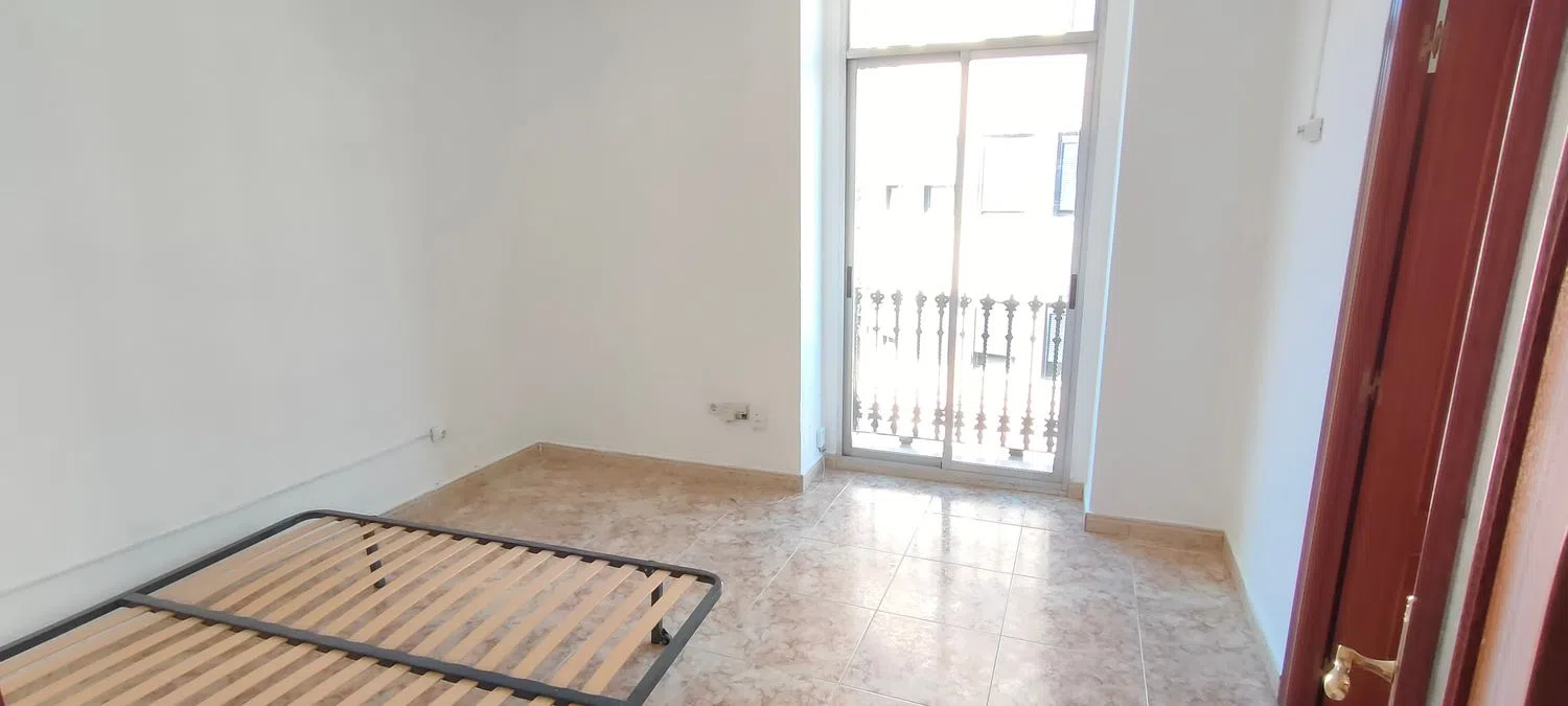 Piso en calle de Gandia, 17 - Foto 2