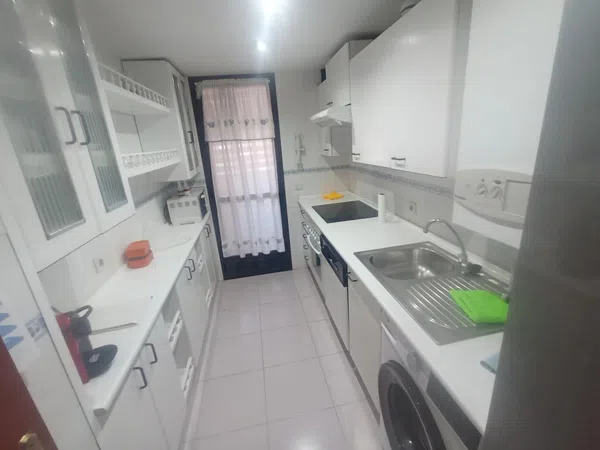 Piso en Norte - Universidad - Foto 5