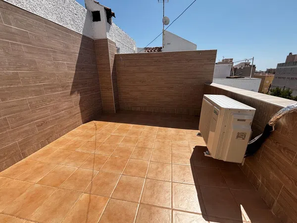 Casa o chalet independiente en Calle París, 5, Nueva Torrevieja - Foto 3
