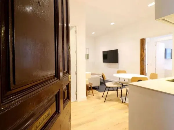 Piso en calle de Hortaleza, 26