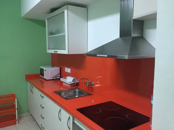 Piso en calle Jorge Guillén, 28 b