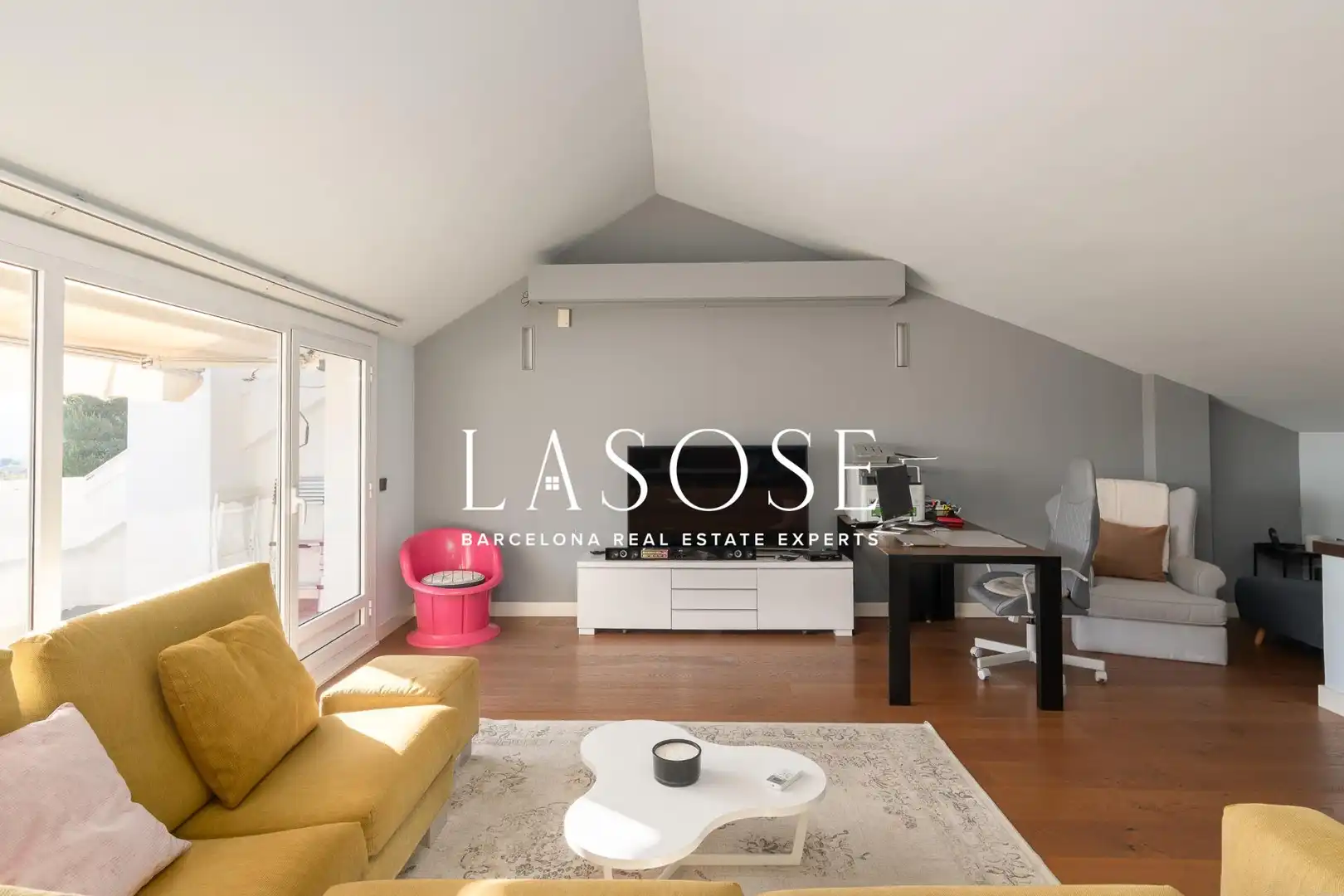 Chalet en  Carrer Carrer Tramuntana - Foto 31