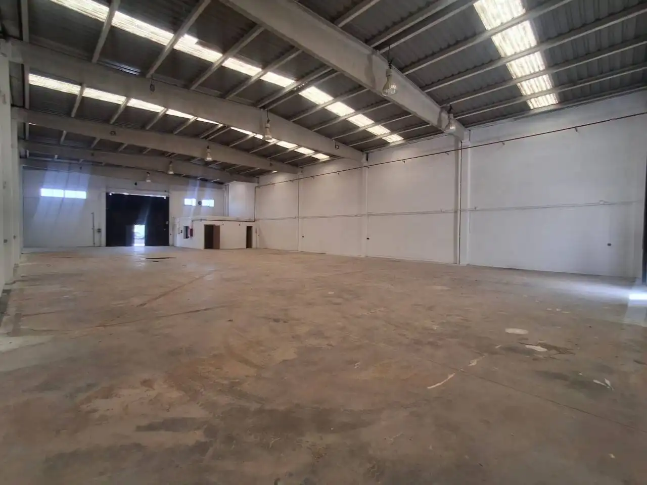 Nave Industrial en Paiporta - Foto 3