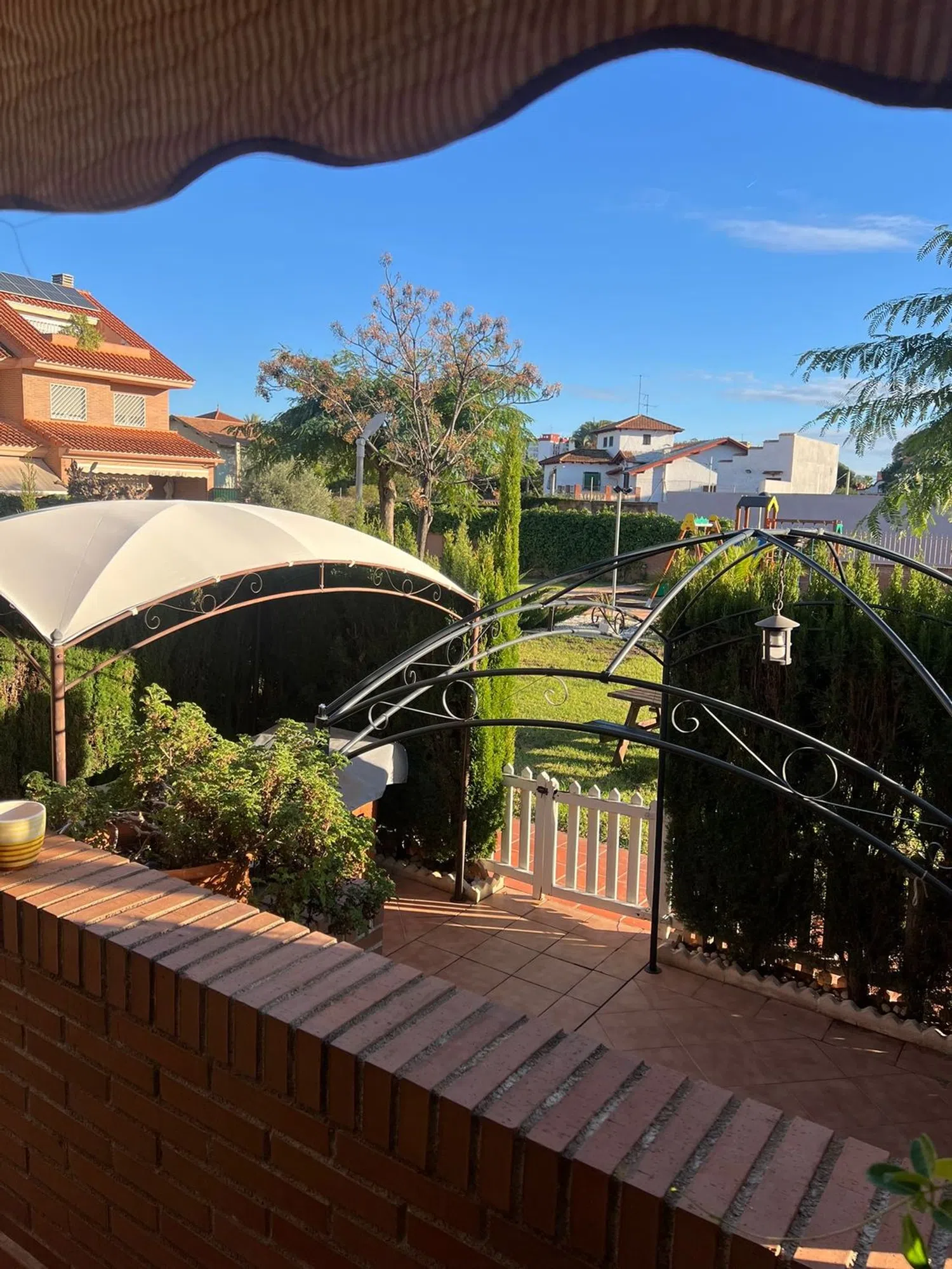 Chalet adosado en calle Pintor Peyret, 2 - Foto 2