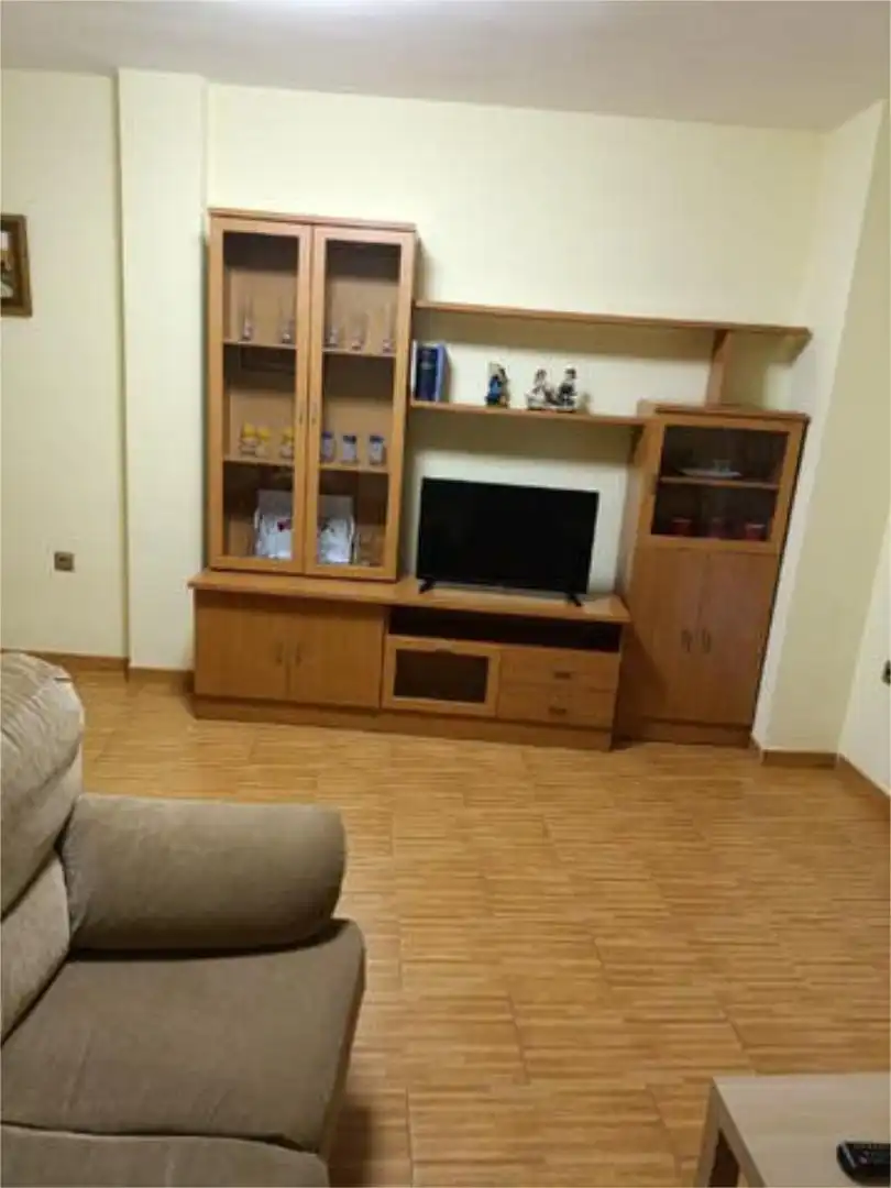 Apartamento en Calle principal - Foto 2