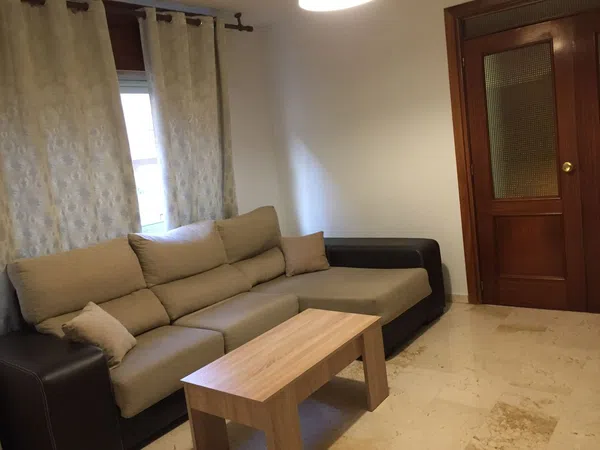 Piso en calle Halcón, 20 - Foto 1