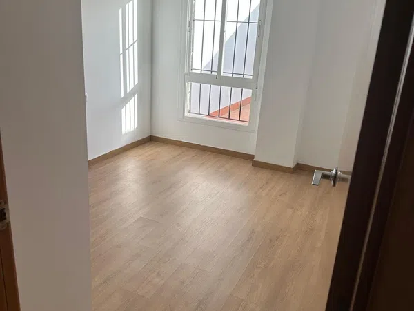 Piso en Avenida Reyes de España, 19 s - Foto 7
