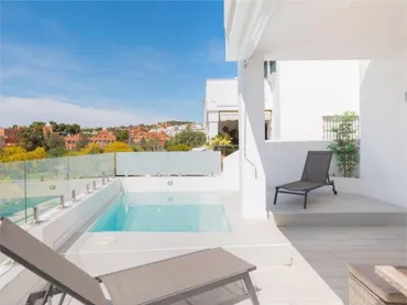 Chalet en  Calle Artola Golf 26 - Foto 1