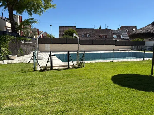 Chalet adosado en Amparo - Foto 10