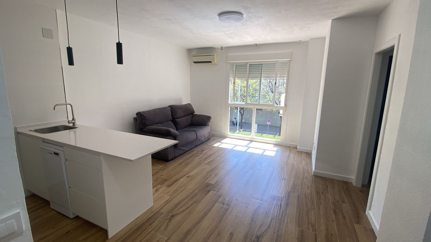 Piso en calle Luis de Morales, 1 - Foto 1