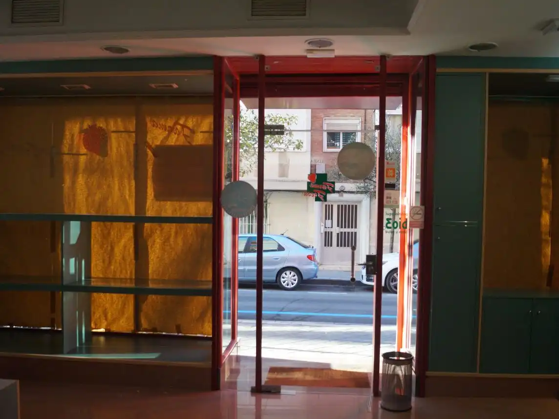 Local comercial en  Calle de Abdón Bordoy 9 - Foto 9