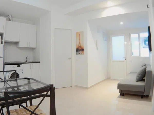 Piso en Calle Antonio Prieto - Foto 6