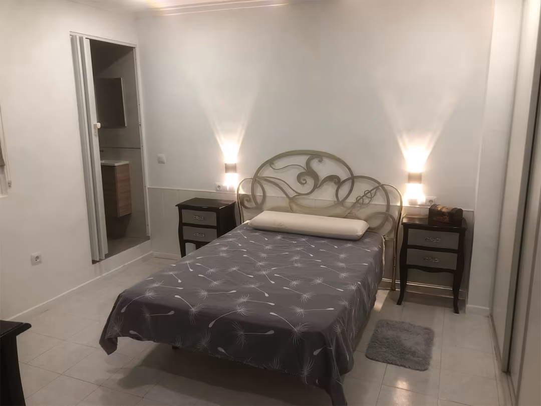 Piso en  Avenida Juan XXIII 126 - Foto 8