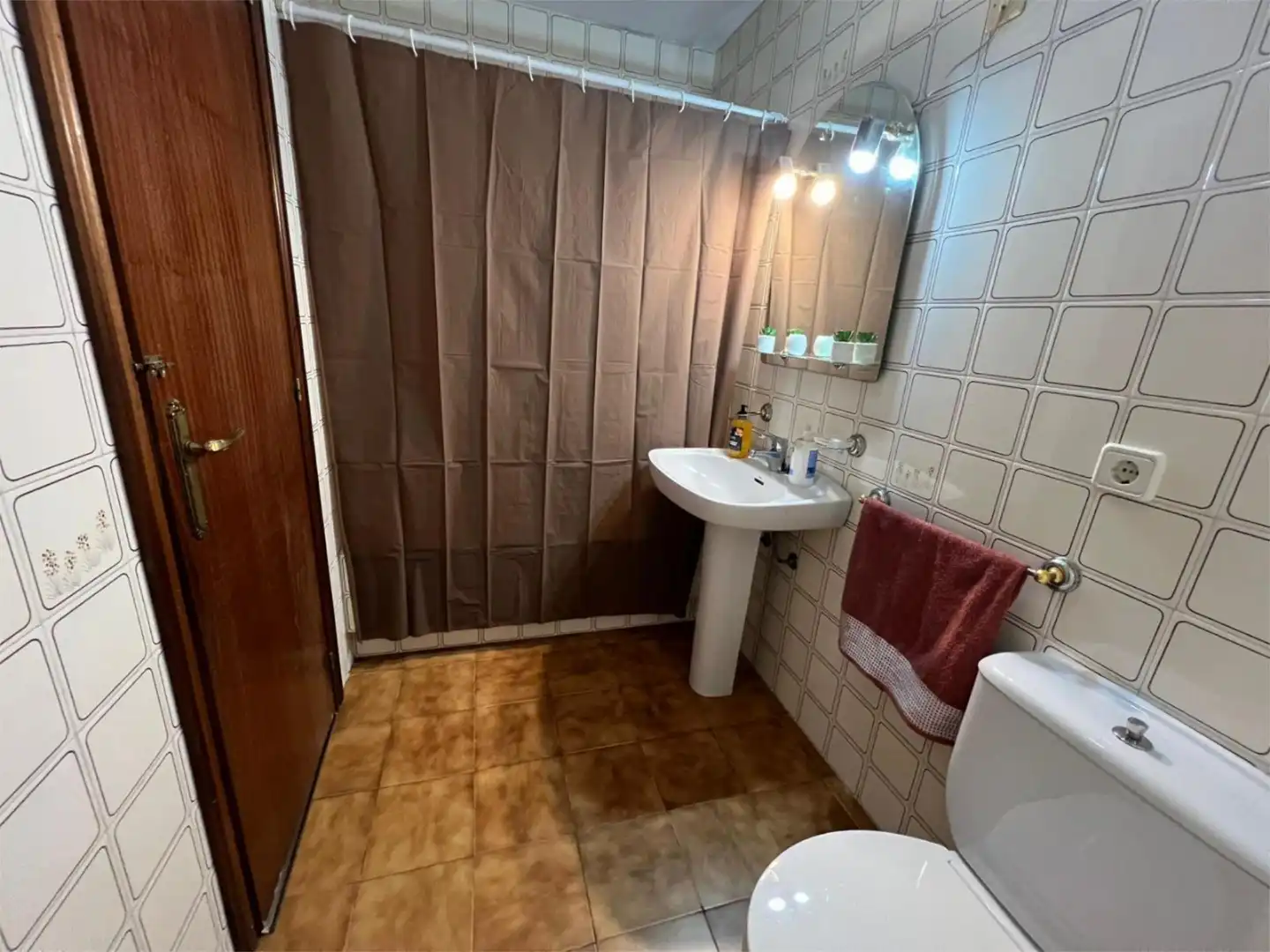 Piso en  Avenida Rosalía de Castro 32 - Foto 10