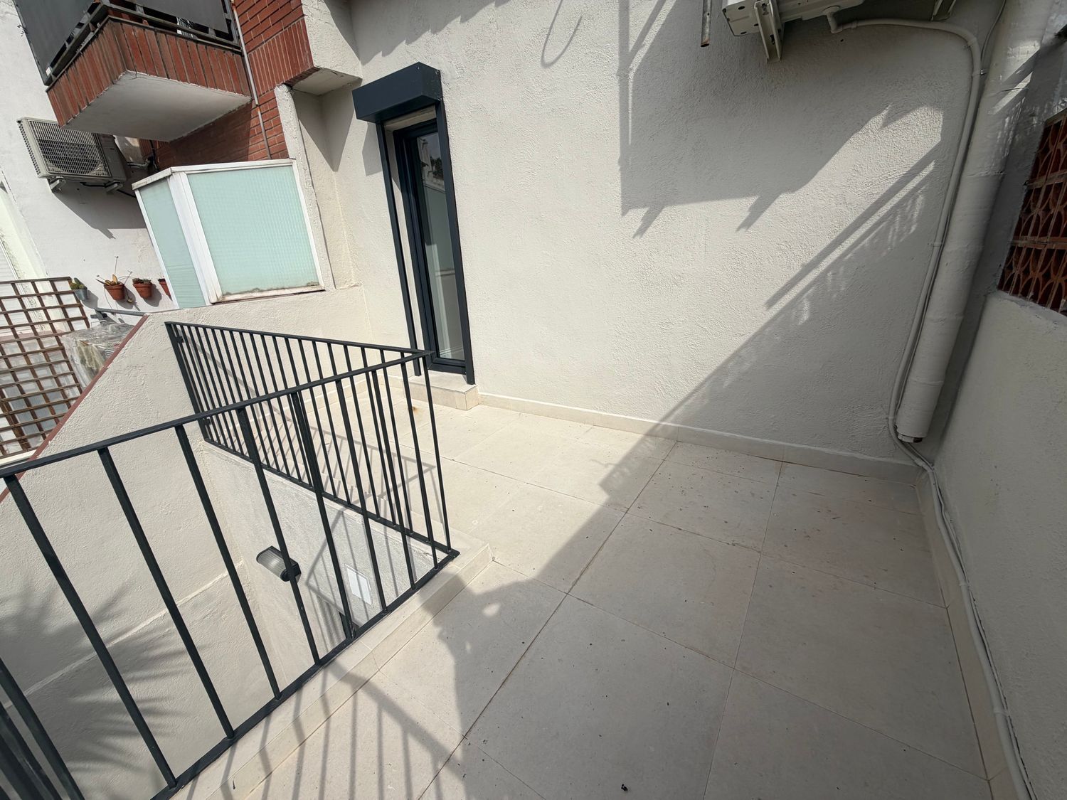 Chalet adosado en Barrio El Centre - Foto 17