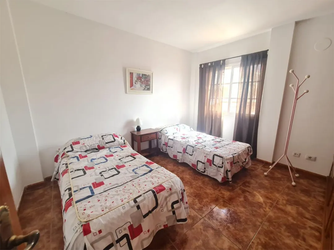 Casa adosada en  Calle Leonor Monteverde 11 - Foto 17