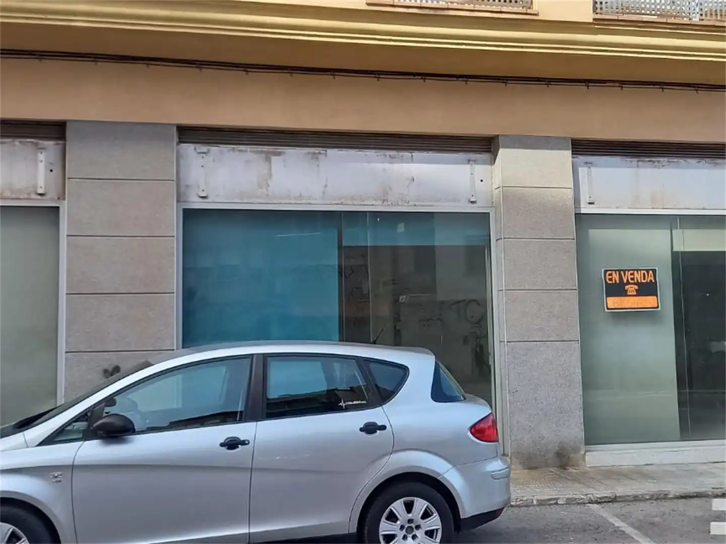Local comercial en  Avinguda Baix Penedès 27 - Foto 11